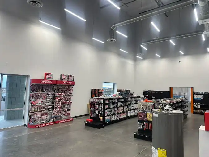 INterior shot of Hughes Supply Buckeye